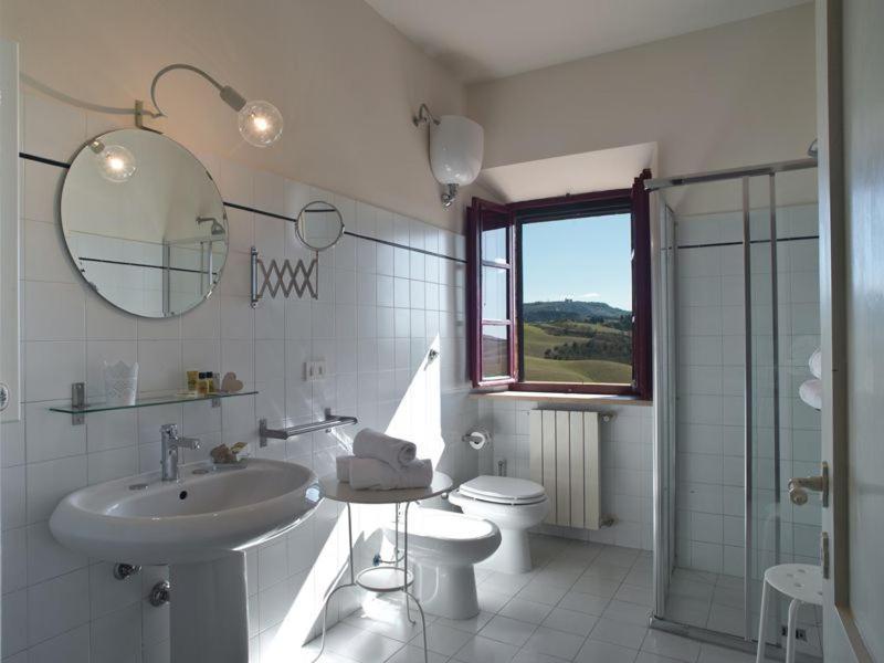 Agriturismo Santa Vittoria Volterra Exteriör bild